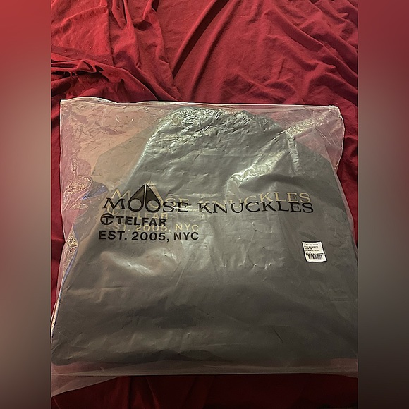 Brand new unused Large Silver Telfar X Mooseknuckle collab Tote - Picture 4 of 4